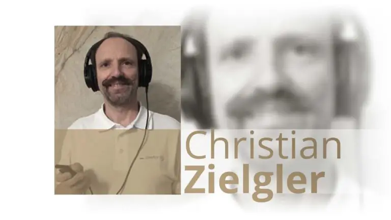 Osteopath Chrisitian Ziegler nutzt Schallpause